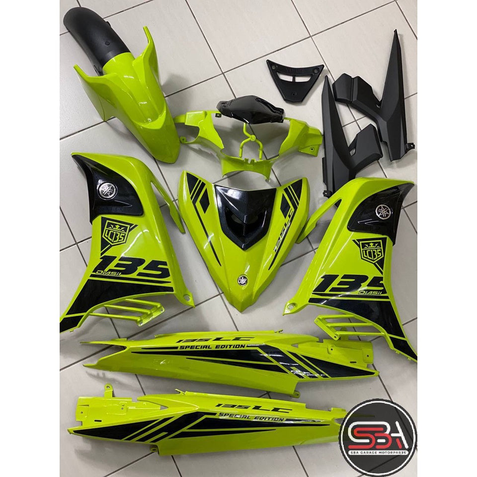 COVERSET BODYSET LC LC135 OEM V1 V2 V3 V4 V5 V6 V7 LUMINOUS GREEN STRIPE TANAM OEM - Original Equipment Manufacturer