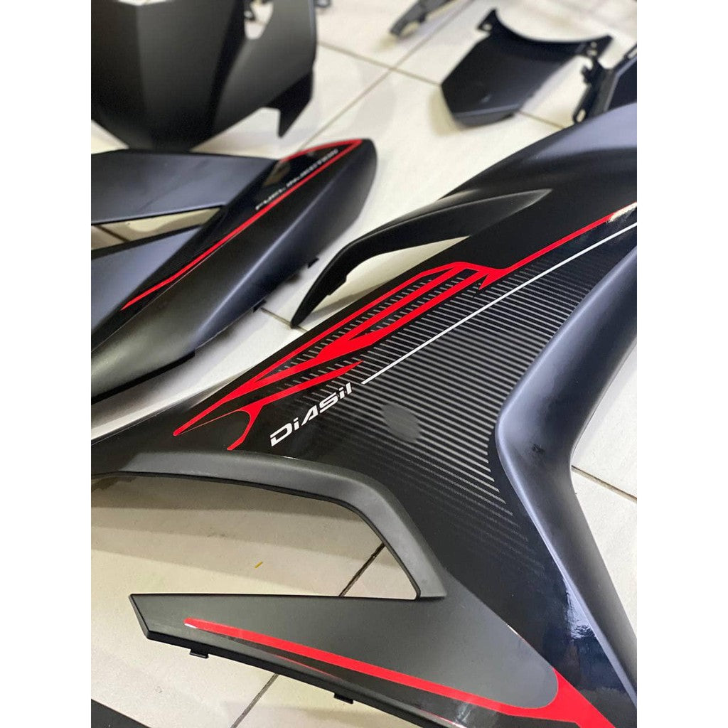 COVER SET Y15ZR V1 V2 RC EXCITER MERAH - BLACK MATT PREMIUM COVERSET BODYSET Y15ZR Y15 YSUKU NEW ORIGINAL VELOZI