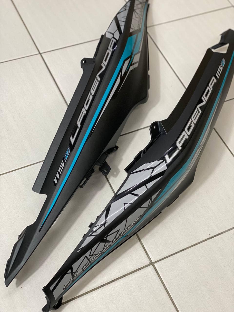 COVERSET BODYSET LAGENDA SRL 115 / 115Z Fi FUEL INJECTION CYAN HITAM BLACK MATT ORIGINAL HONG LEONG YAMAHA HLY SET