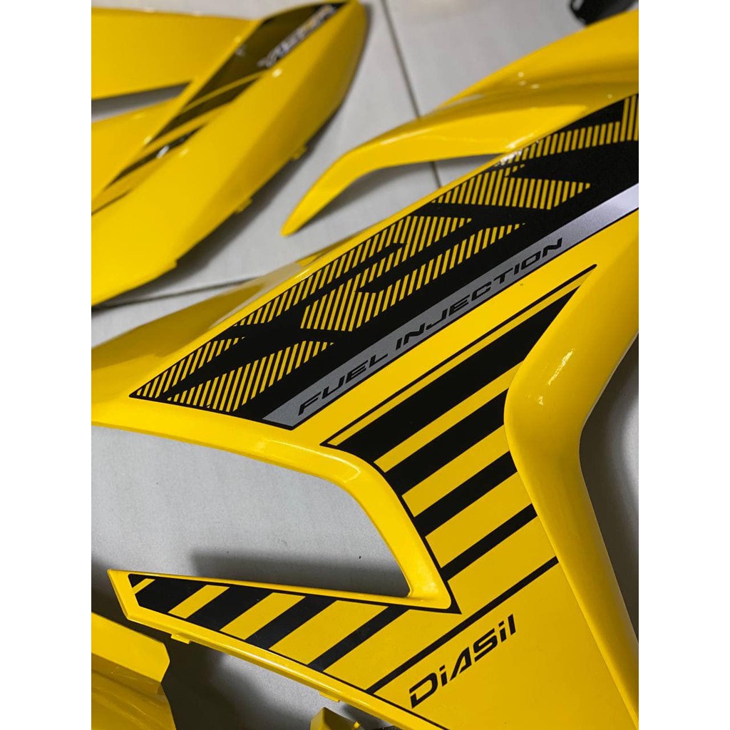 COVER SET Y15ZR V1 V2 YELLOW FULL FIRST EDITION PREMIUM COVERSET BODYSET Y15ZR Y15 YSUKU NEW ORIGINAL VELOZI SIAP TAMPAL