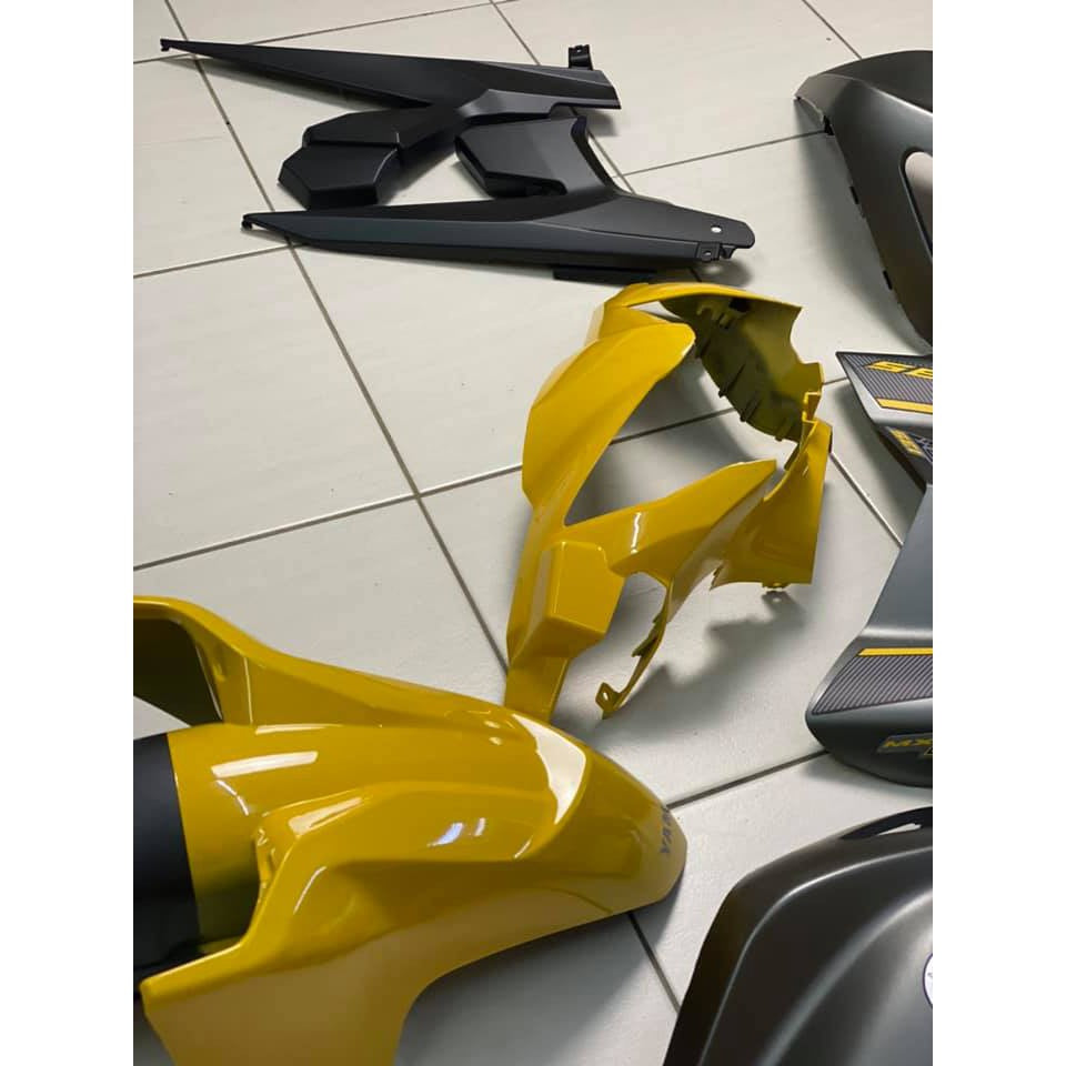 COVERSET BODYSET YAMAHA LC LC135 V4 V5 GREY YELLOW MX KING STRIPE TANAM OEM – FREE EMBLEM TIMBUL