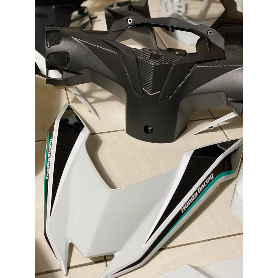 COVERSET BODYSET HONDA RS150 V2 WINNER AMG WHITE PETRONAS 2V 2020 ORIGINAL EQUIPMENT MANUFACTURER OEM SIAP TANAM