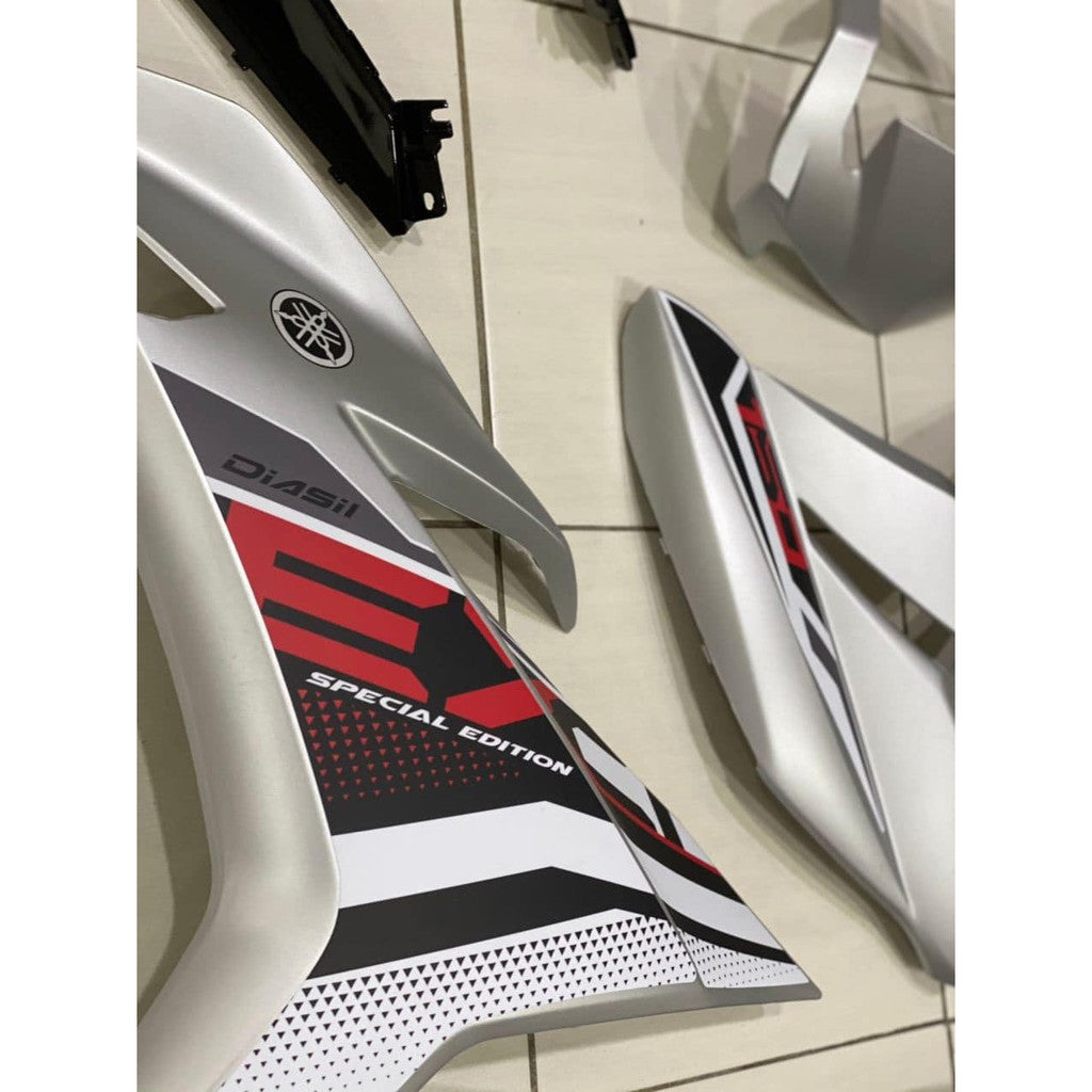 YAMAHA BODYSET Y15 YSUKU Y15ZR V1 V2 EXCITER 2021 NEW DESIGN SPECIAL EDITION SILVER STRIPE TANAM CLEAR - OEM COVERSET