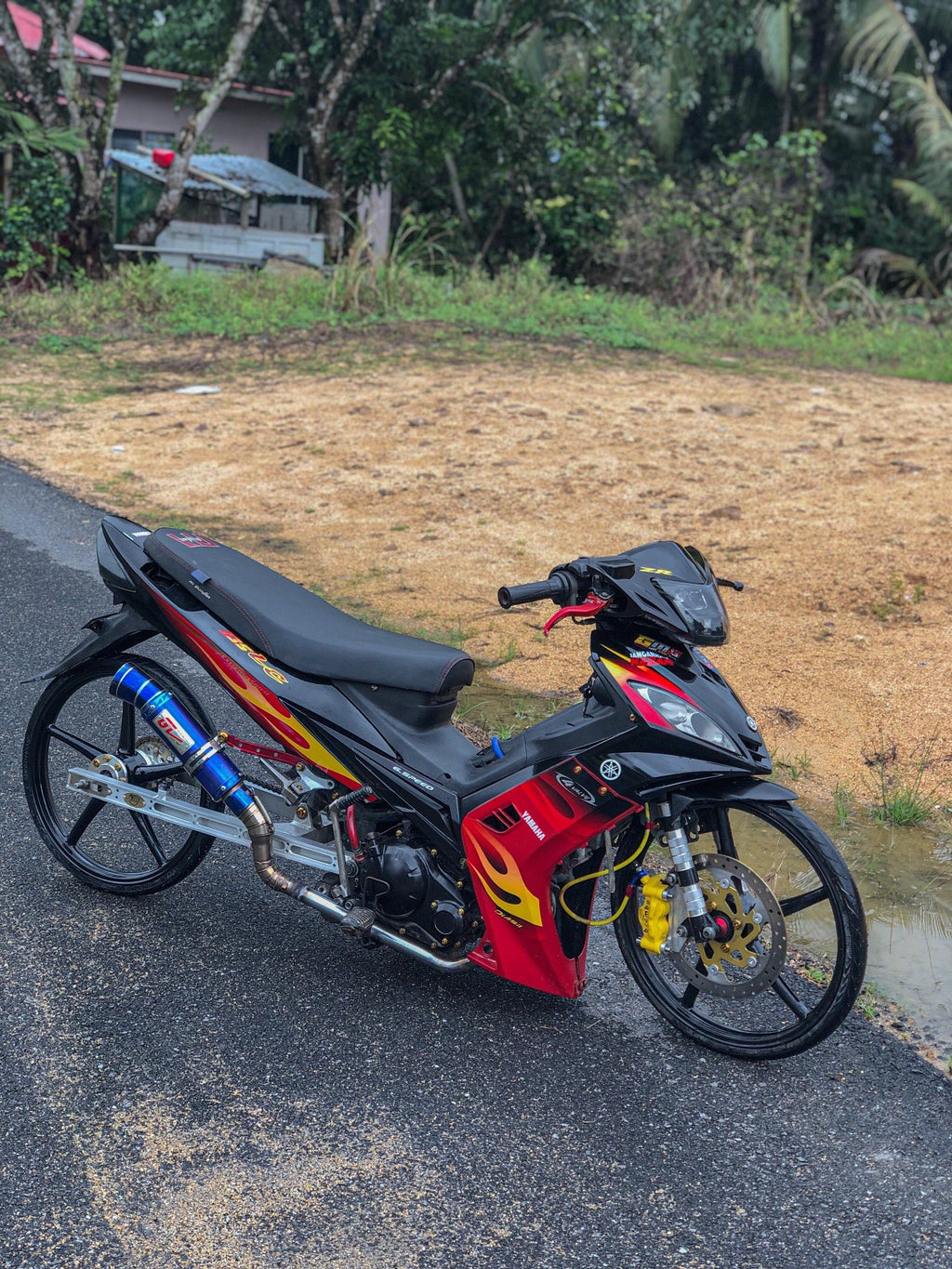 COVERSET BODYSET YAMAHA LC LC135 V1 MERAH API ORIGINAL HONG LEONG YAMAHA HLY M MATE VELOZI STRIPE SIAP TAMPAL