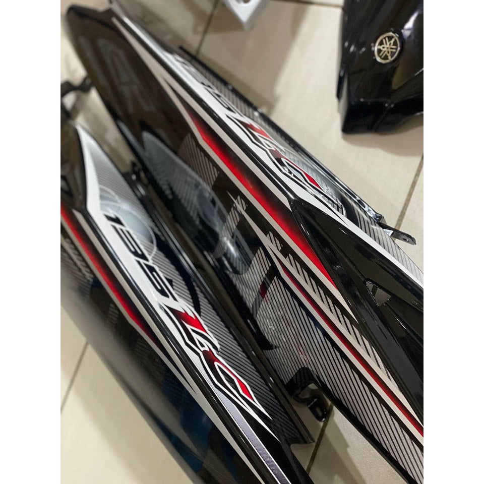 COVERSET YAMAHA ORIGINAL SIAP TAMPAL LC LC135 V4 V5 HITAM PUTIH PANDA ORIGINAL YAMAHA HLY MMATE WHITE MM-02
