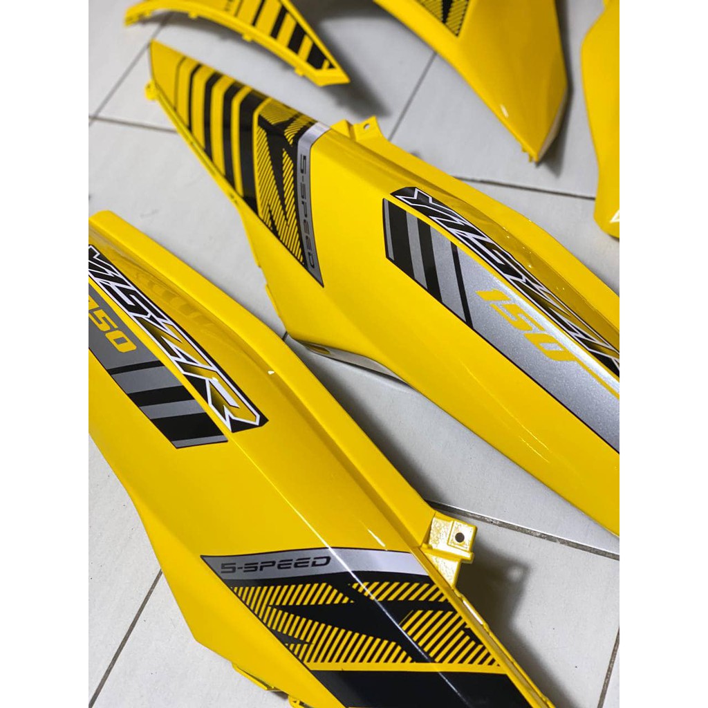 COVER SET Y15ZR V1 V2 YELLOW FULL FIRST EDITION PREMIUM COVERSET BODYSET Y15ZR Y15 YSUKU NEW ORIGINAL VELOZI SIAP TAMPAL