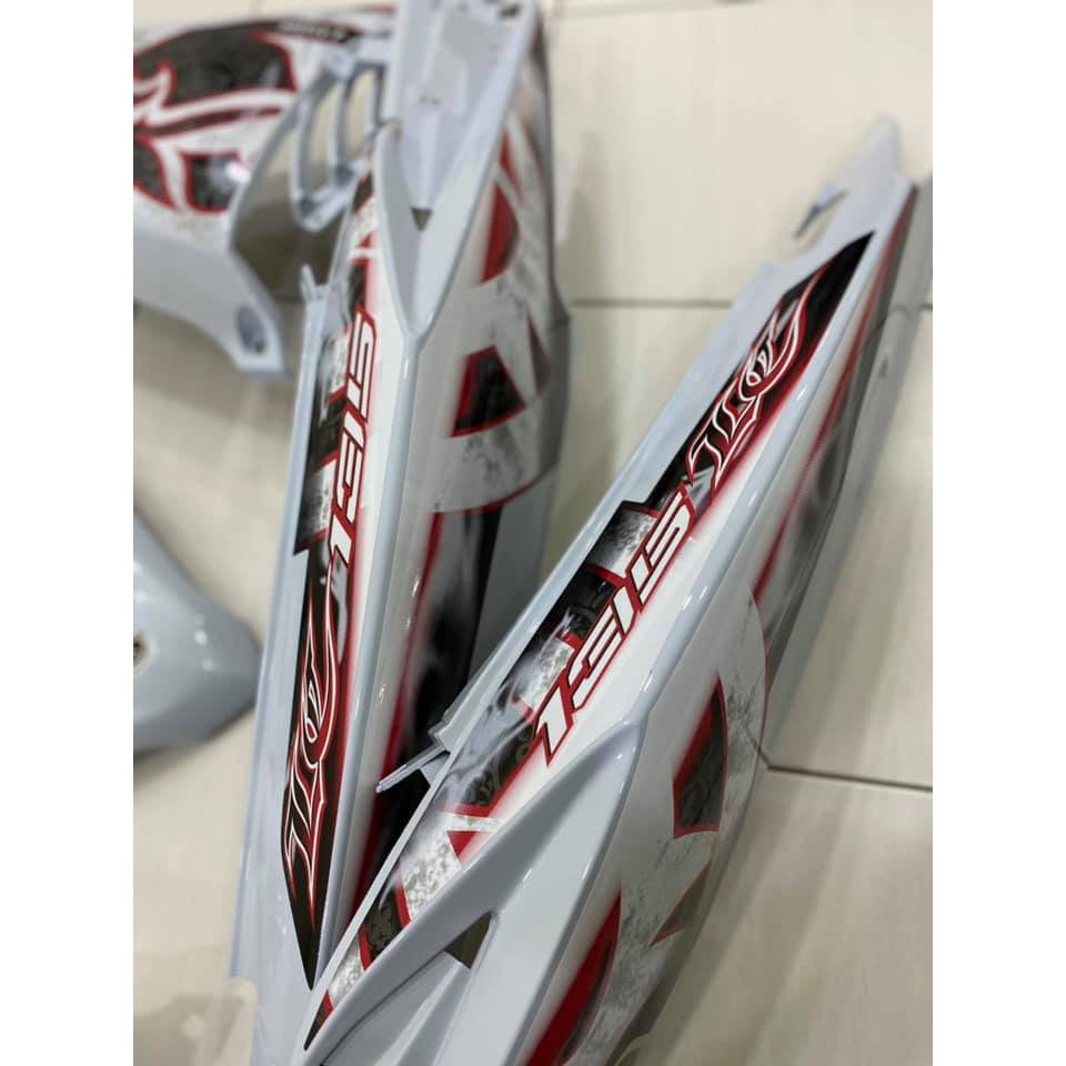 COVERSET HONG LEONG YAMAHA HLY VELOZI LC LC135 V2 V3 V4 V6 PUTIH BATIK MERAH SMOKE STRIPE SIAP TAMPAL FREE EMBLEM