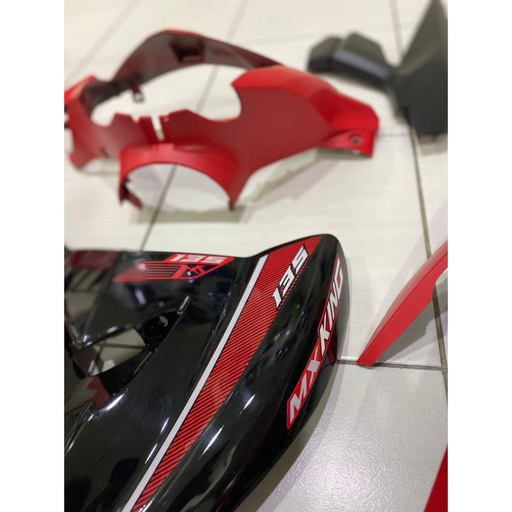 COVERSET BODYSET YAMAHA LC LC135 V2 V3 V4 V5 MERAH HITAM FULL MX KING STRIPE TANAM OEM – FREE EMBLEM TIMBUL