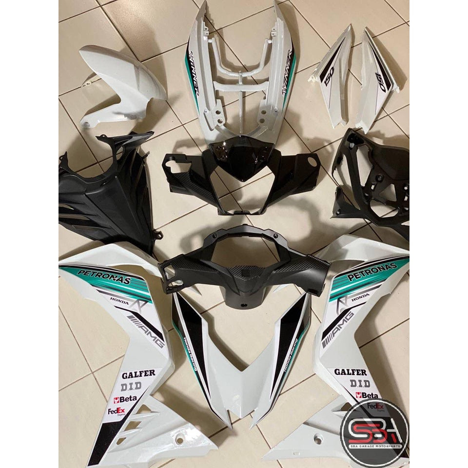 COVERSET BODYSET HONDA RS150 V2 WINNER AMG WHITE PETRONAS 2V 2020 ORIGINAL EQUIPMENT MANUFACTURER OEM SIAP TANAM