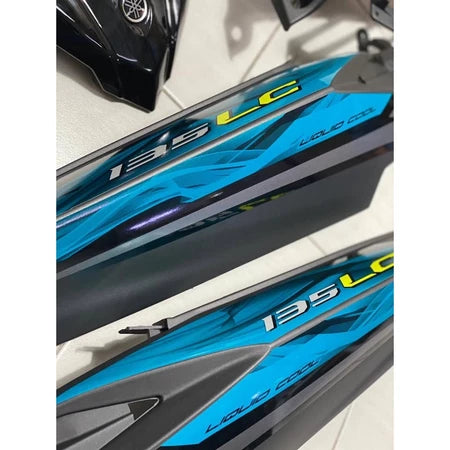 COVERSET YAMAHA ORIGINAL SIAP TAMPAL LC135 LC V7 METALIC CYAN CM6 STRIPE A CLASS HONG LEONG YAMAHA HLY 100% VELOZI