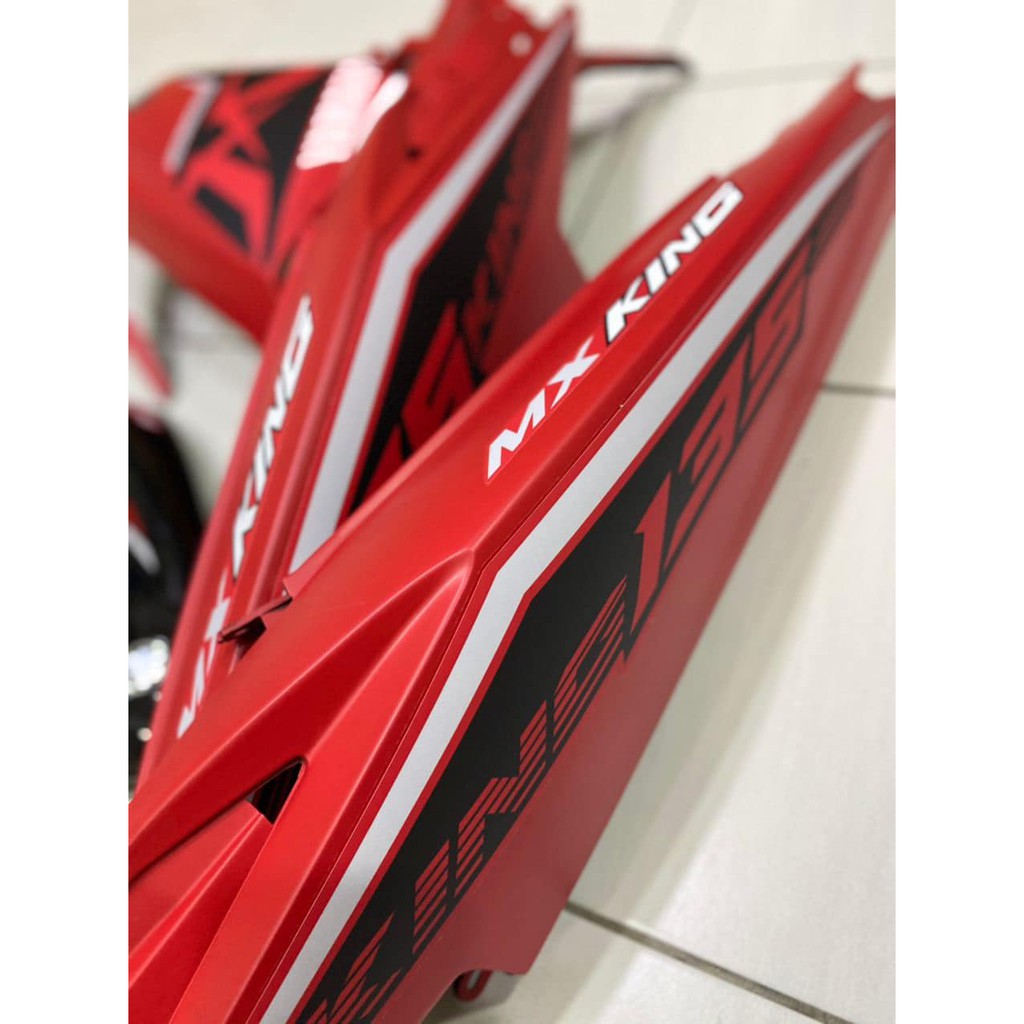 COVERSET BODYSET YAMAHA LC LC135 V2 V3 V4 V5 MERAH HITAM FULL MX KING STRIPE TANAM OEM – FREE EMBLEM TIMBUL