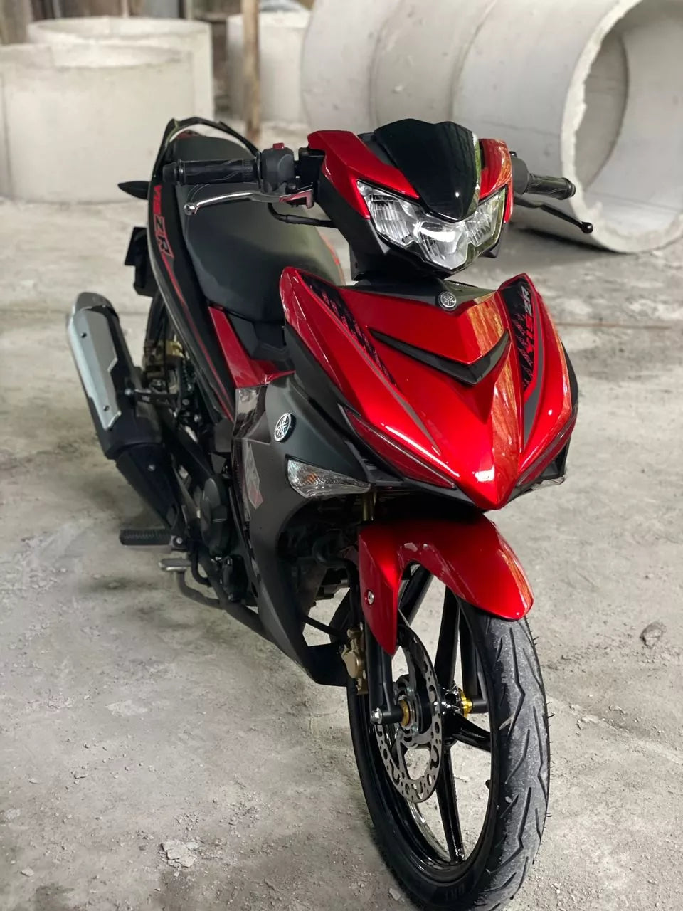 COVER SET Y15ZR V1 V2 RM7 RED SILVER MATT 2017 COLOUR PREMIUM COVERSET BODYSET Y15ZR Y15 YSUKU NEW ORIGINAL VELOZI / HLY