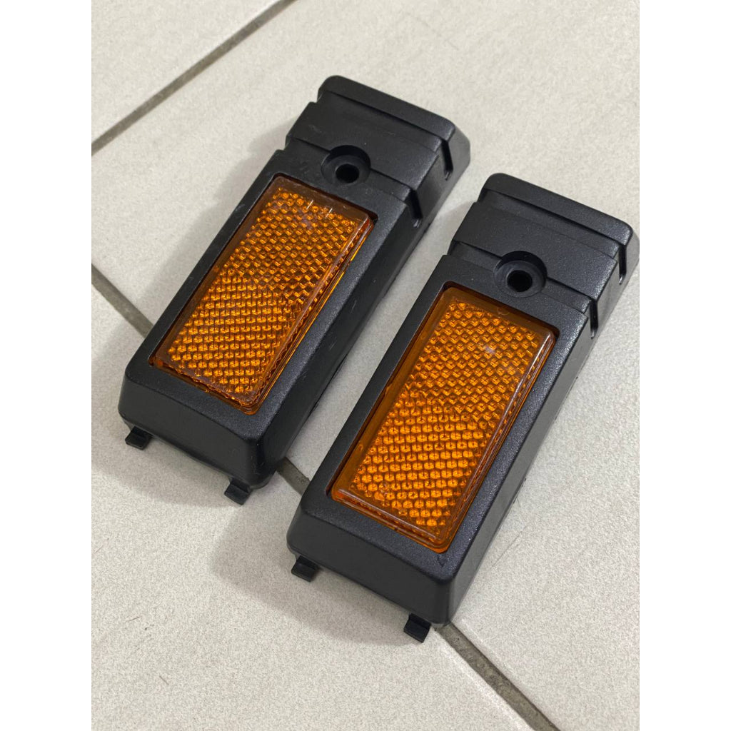 FORK REFLECTOR EX5 OEM THAI 1 SET ( 2 PIECES )