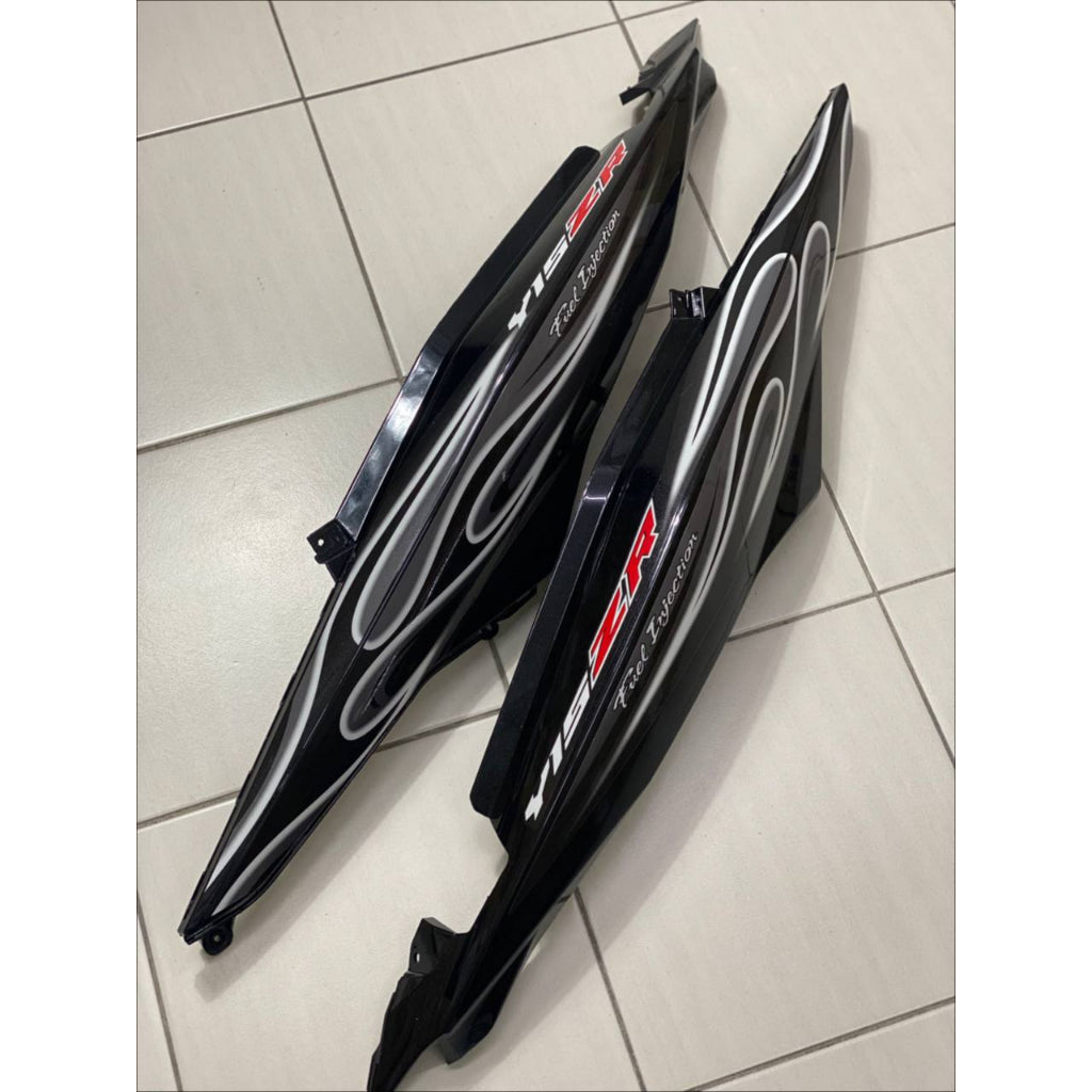 COVERSET BODYSET MOTORSIKAL YAMAHA Y15 Y15ZR V1 V2 BLACK HITAM FIRE API VELOZI F1 DOCTOR 024 SIAP TANAM