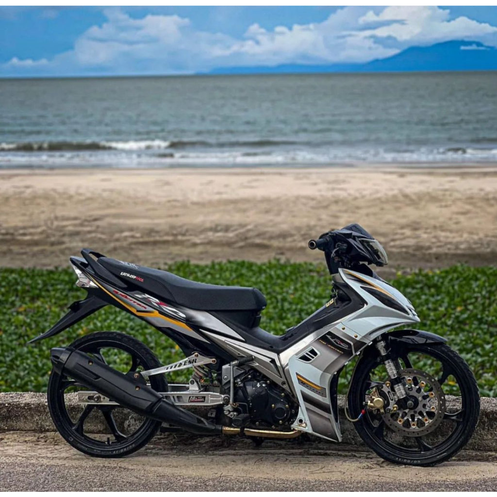COVERSET BODYSET YAMAHA LC LC135 V1 EXCITER RC WHITE PUTIH STRIPE TANAM CODE 013 DOCTOR EDITION OEM