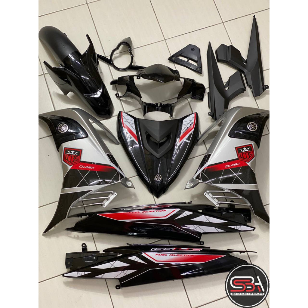 COVERSET BODYSET YAMAHA LC LC135 V6 V7 DR SILVER STRIPE TANAM CODE 014 DOCTOR EDITION OEM