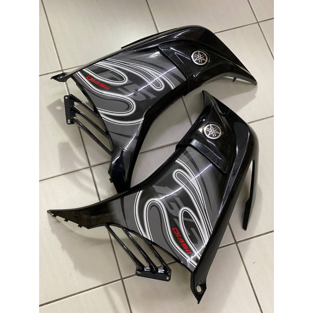 COVERSET BODYSET YAMAHA LC LC135 V6 V7 DR MX KING BLACK FIRE STRIPE TANAM CODE 019 DOCTOR EDITION OEM