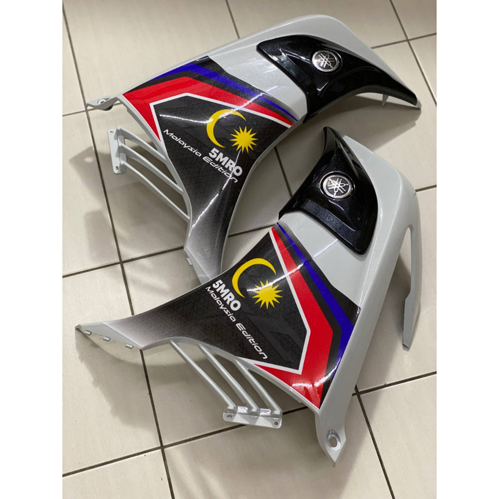 COVERSET BODYSET YAMAHA LC LC135 V6 V7 DR. 5 MILLIONTH ROLE OUT BLACK 5MRO STRIPE TANAM CODE 007 DOCTOR EDITION OEM