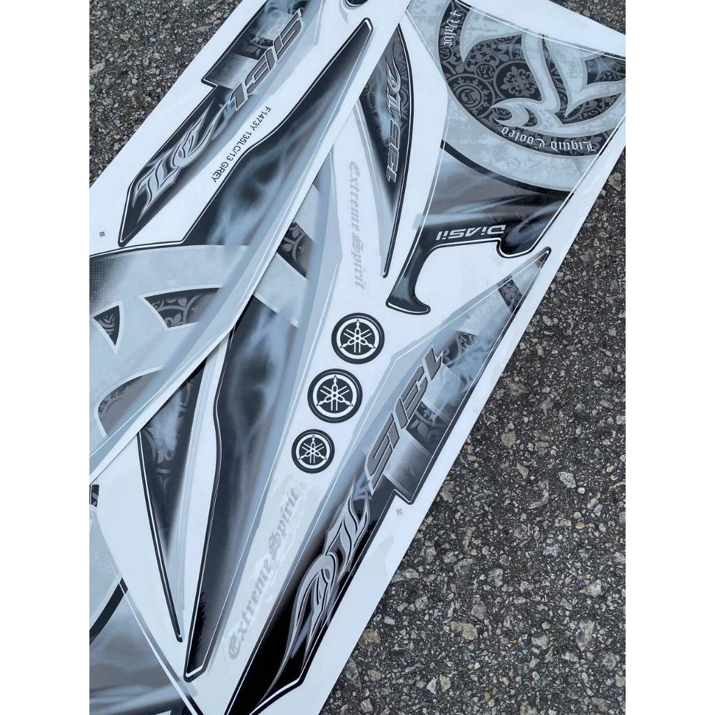 STICKER STRIPE BODY SET / COVERSET LC LC135 V2 V3 V4 V5 V6 V7 BATIK SMOKE HITAM BLACK / GREY MORITAKA YAMAHA