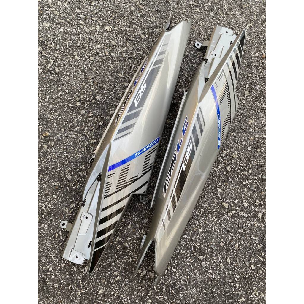 COVERSET BODYSET YAMAHA LC LC135 V6 V7 DR BIRU SILVER VPBC5 S3 2015 BIRU STRIPE TANAM CODE 036 DOCTOR EDITION VELOZI