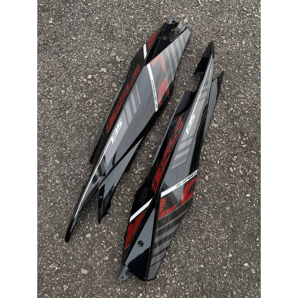 COVERSET LC LC135 V1 YAMAHA DOCTOR P HITAM BLACK BATMAN 024 2015 / VELOZI L1-BM-1 STRIPE SIAP TANAM CLEAR
