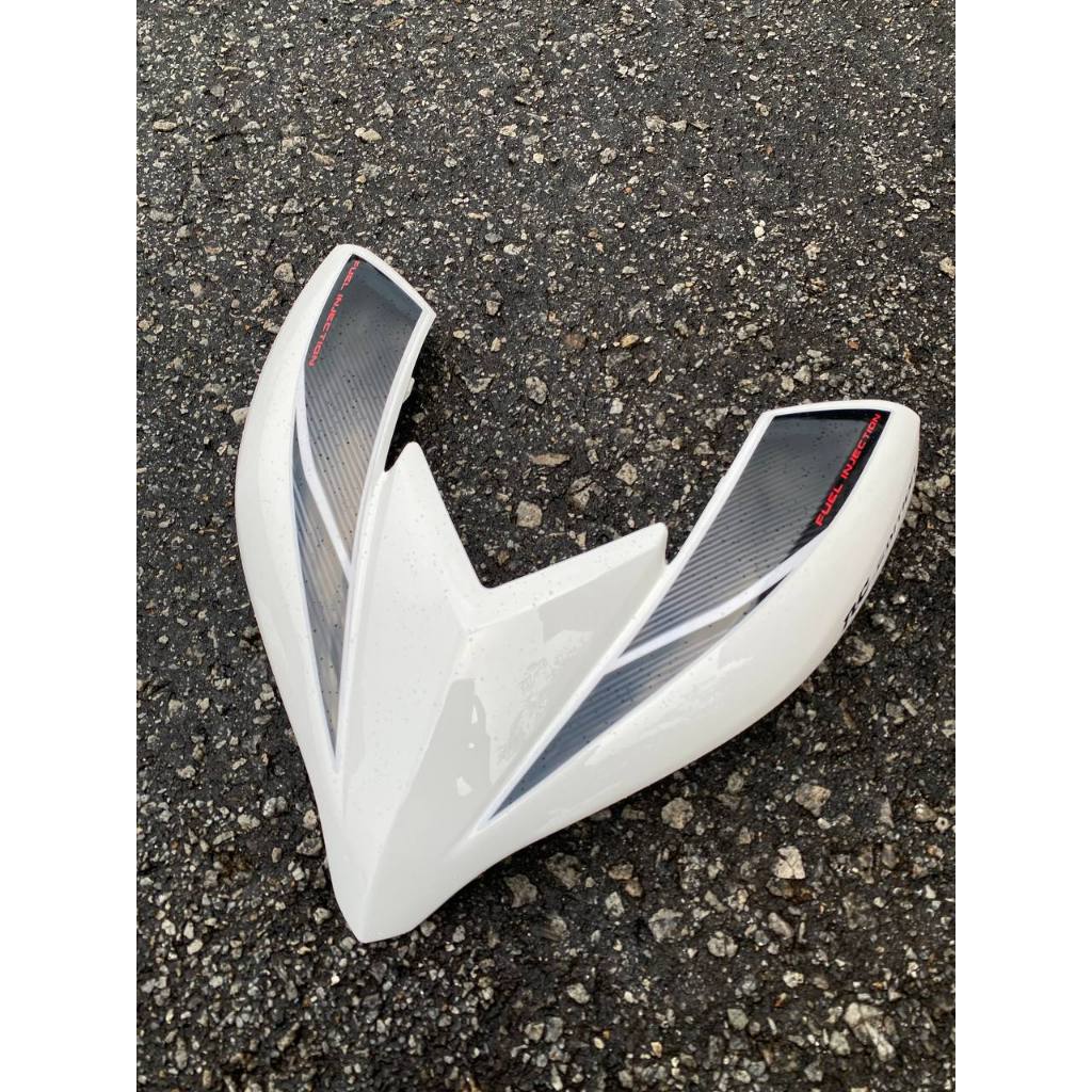 COVERSET BODYSET LC135 LC V8 RC WHITE BLACK FUEL INJECTION FI YAMAHA SIAP TANAM VELOZI ( L8-RC-3 )