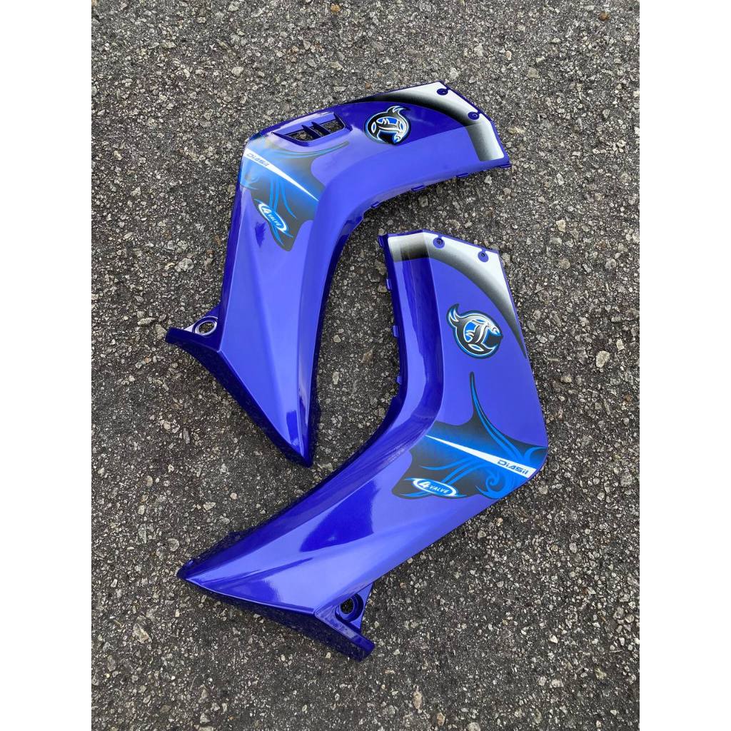 COVERSET BODYSET YAMAHA LC135 V1 BIRU FULL BATIK EXTREME SPIRIT ORIGINAL M SEKI STRIPE SIAP TAMPAL (FREE EMBLEM)