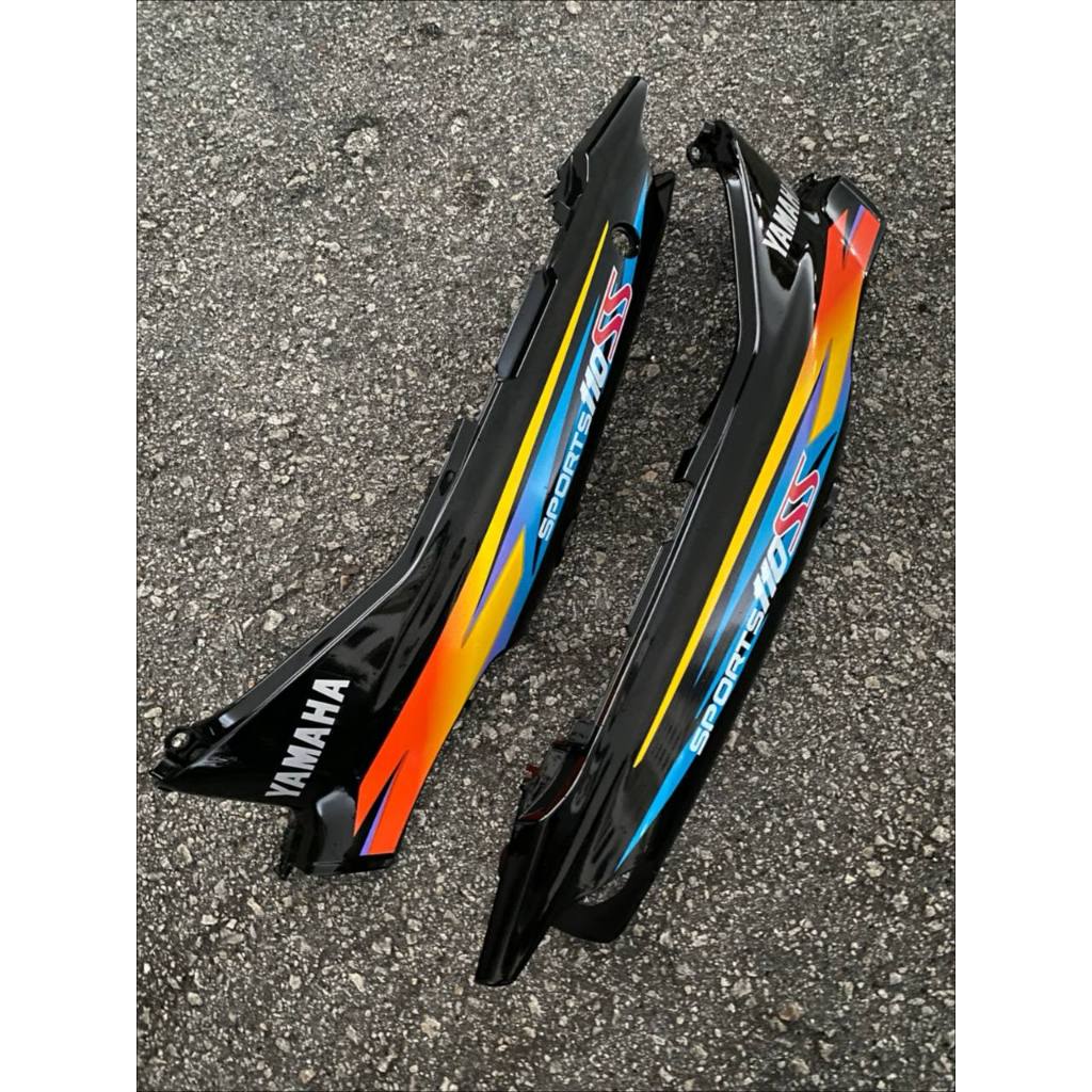 COVERSET SS SPORTS YAMAHA 110 SS Y110 3YR BG PP WHITE BLACK HITAM PUTIH M SEKI SET SIAP TAMPAL FULLSET