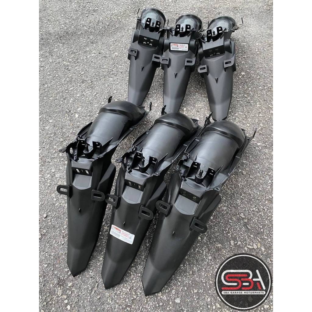 REAR FENDER / MUDGUARD EKOR BELAKANG ORIGINAL HLY LC 135 V2 V3 V4 V5 V6 V7 HONG LEONG YAMAHA