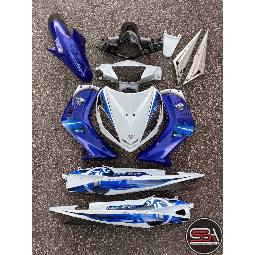 COVERSET BODYSET YAMAHA LC 135 V1 BIRU EXTREME SPIRIT ORIGINAL HONG LEONG YAMAHA HLY STRIPE SIAP TAMPAL (FREE EMBLEM )