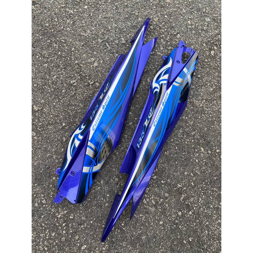 COVERSET BODYSET YAMAHA LC135 V1 BIRU FULL BATIK EXTREME SPIRIT ORIGINAL M SEKI STRIPE SIAP TAMPAL (FREE EMBLEM)