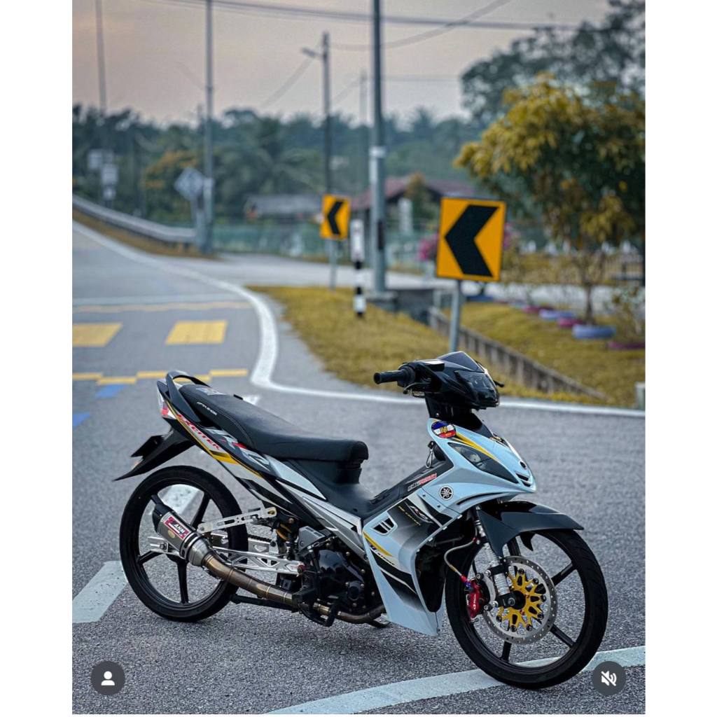 COVERSET BODYSET YAMAHA LC LC135 V1 EXCITER RC WHITE PUTIH STRIPE TANAM CODE 013 DOCTOR EDITION OEM
