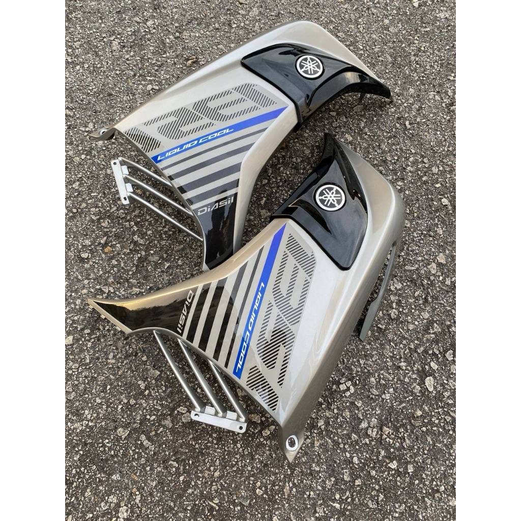 COVERSET BODYSET YAMAHA LC LC135 V6 V7 DR BIRU SILVER VPBC5 S3 2015 BIRU STRIPE TANAM CODE 036 DOCTOR EDITION VELOZI