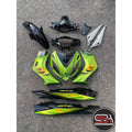 COVERSET BODYSET YAMAHA LC 135 V1 HIJAU API ORIGINAL 100% HONG LEONG YAMAHA HLY STRIPE SIAP TAMPAL (FREE EMBLEM TIMBUL )