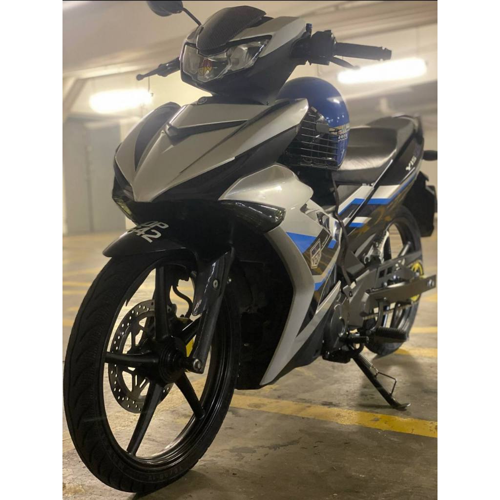 COVERSET BODYSET ORIGINAL SET Y15 Y15ZR YSUKU V1 V2 SILVER 2023 DESIGN ORIGINAL HONG LEONG YAMAHA HLY