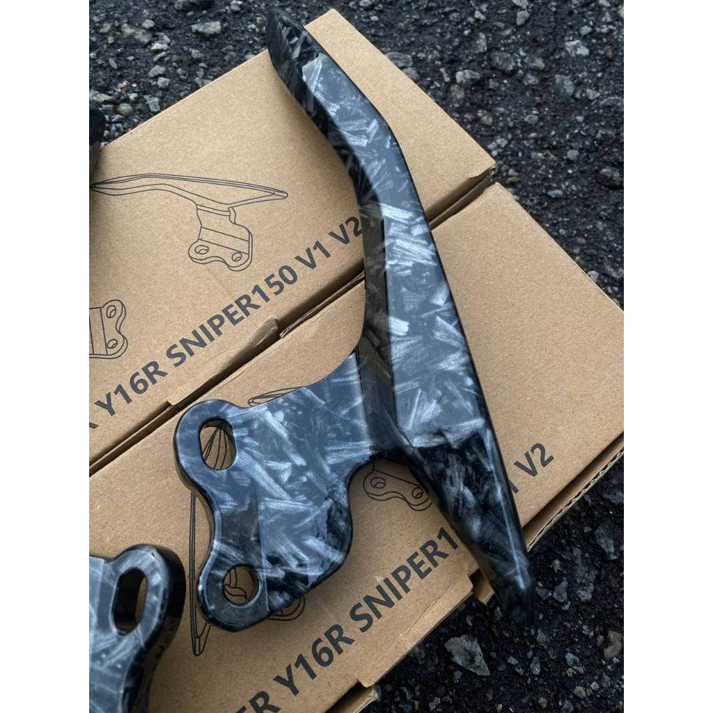 SPOILER L BAR BESI CARRIER BELAKANG Y15 Y15ZR Y16 YAMAHA SNIPER 150 V1 V2 FORGED CARBON 02 BLACK HITAM TANDUK HORN