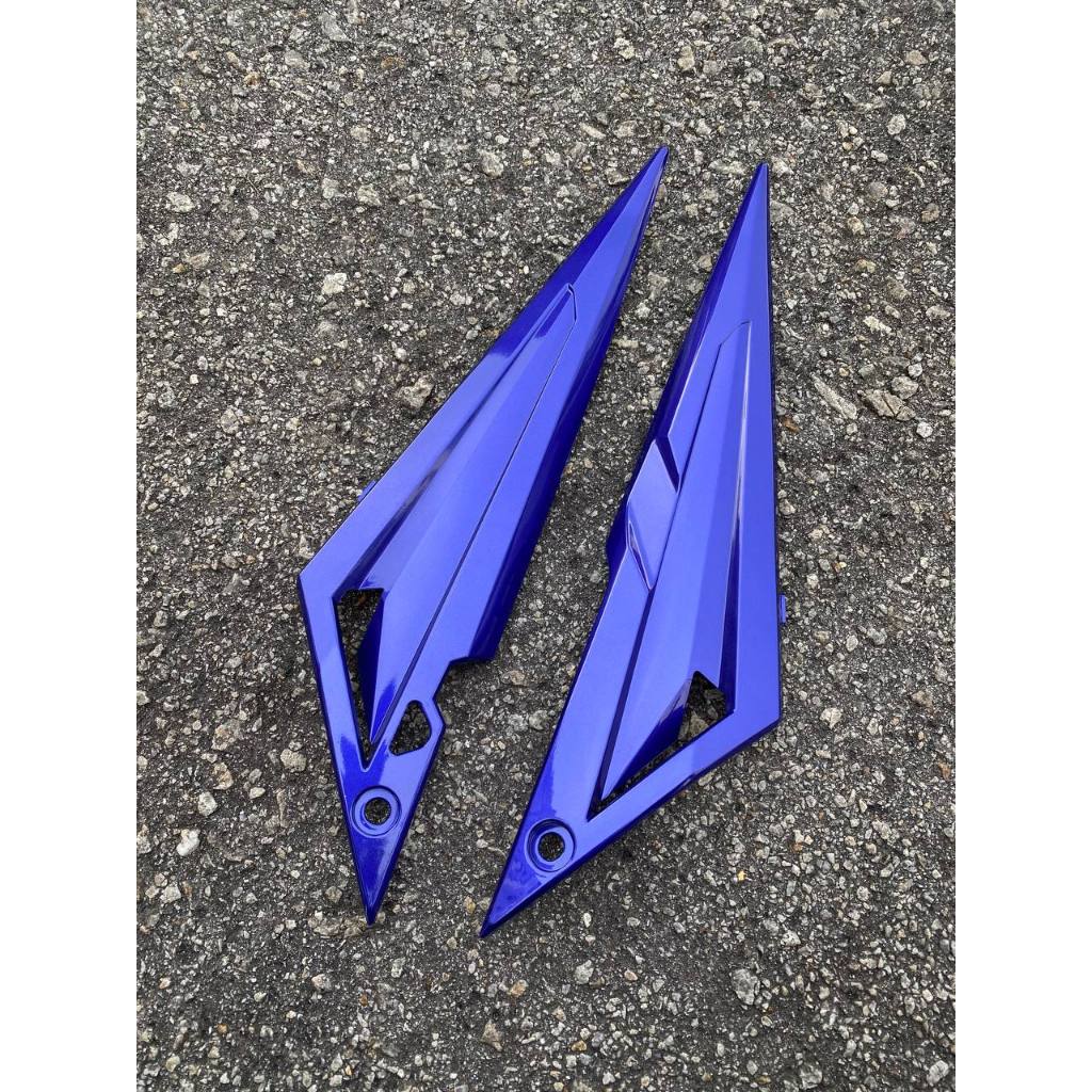 COVERSET BODYSET YAMAHA LC135 V1 BIRU FULL BATIK EXTREME SPIRIT ORIGINAL M SEKI STRIPE SIAP TAMPAL (FREE EMBLEM)