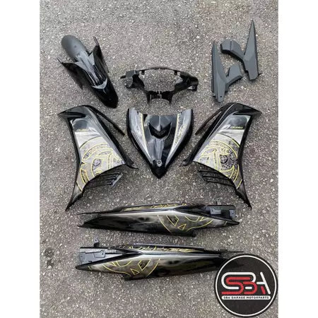 YAMAHA LC LC135 V2 V3 V4 V5 V6 V7 HITAM KILAT MATELIC BLACK FULL BATIK GOLD COVERSET BODYSET SIAP TAMPAL M SEKI MALAYSIA