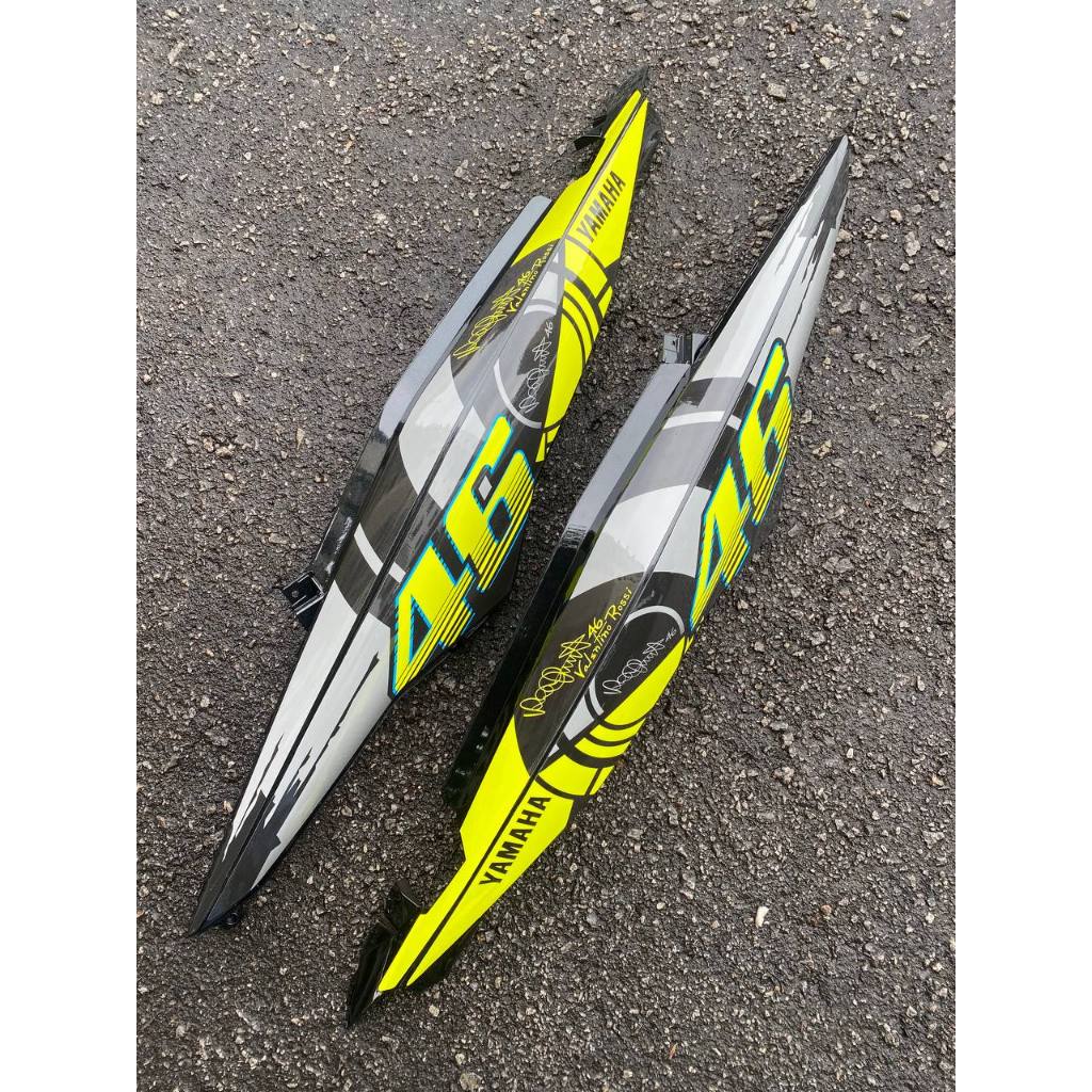 COVERSET YAMAHA BODYSET Y15 YSUKU Y15ZR V1 V2 HITAM 46 BLACK SPECIAL EDITION SILVER STRIPE TANAM CLEAR VELOZI VR46-1
