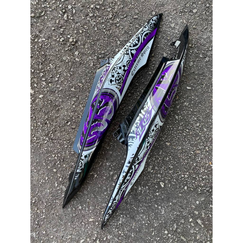 COVERSET BODYSET LC135 LC V8  BATIK BPM1 METALIC PURPLE BLACK L8-B-4 FUEL INJECTION FI YAMAHA SIAP TANAM VELOZI