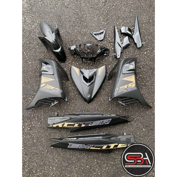 LC135 OEM BODYSET COVERSET V1 V2 V3 V4 V5 V6 2020 EXR MATTE BLACK INLAID STRIPES (NO CLEAR COAT)