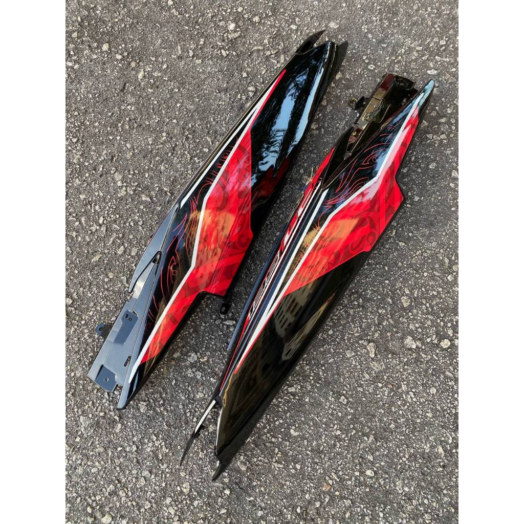 COVERSET YAMAHA ORIGINAL SIAP TAMPAL LC135 LC V6 MERAH RM7 STRIPE FIERY RED SE ORIGINAL HONG LEONG HLY 100%