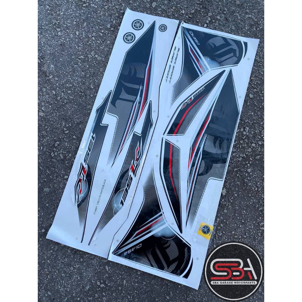 STICKER STRIPE BODY SET COVERSET LC LC135 V4 WHITE BLACK PANDA NO 15 MORITAKA YAMAHA