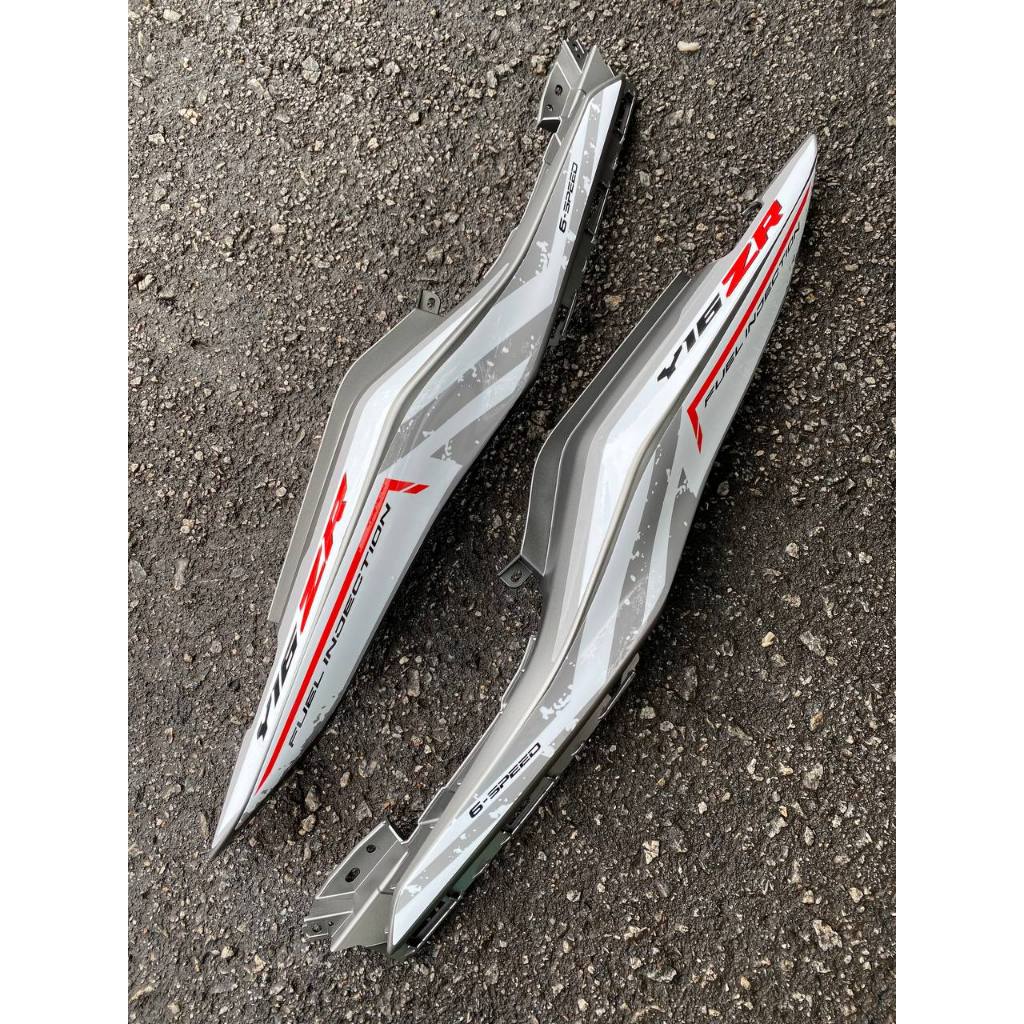 Y16 V1 V2 COVERSET Y16ZR SILKY CRYSTAL WHITE GREY MATT STANDARD DESIGN ORIGINAL VELOZI YAMAHA SIAP TAMPAL READY STOK
