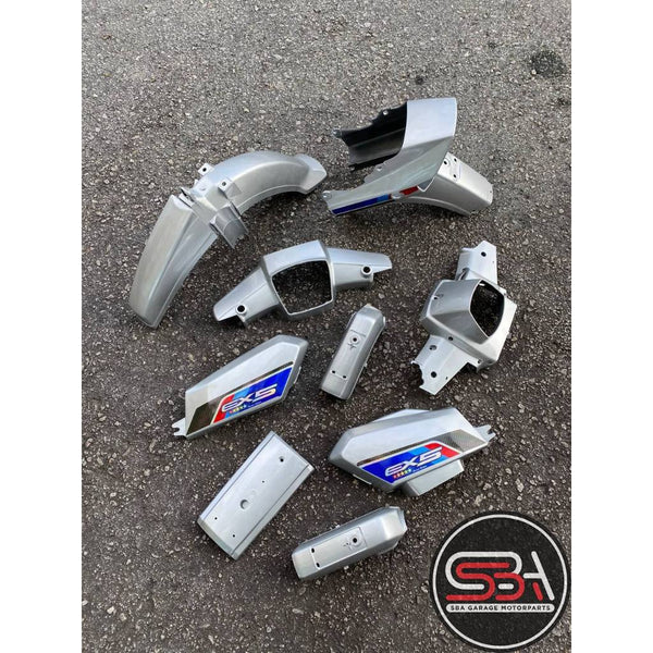 COVERSET BODYSET EX5 DREAM HONDA COVERSET SILVER BLUE CHROME LIMITED EDITION COMPLETE ORIGINAL MADE IN MALAYSIA