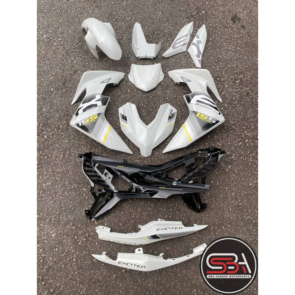 Y16 COVERSET Y16ZR EXCITER EX CRYSTAL WHITE BLACK SPECIAL EDITION Y16-ER-1 ORIGINAL VELOZI YAMAHA SIAP TANAM READY STOK