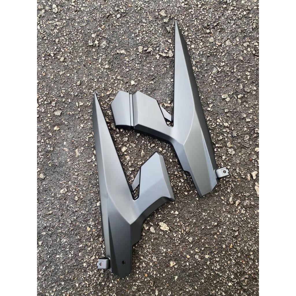 COVERSET BODYSET YAMAHA LC LC135 V4-V6 MX BLACK RED STRIPE SIAP TAMPAL OEM FREE EMBLEM TIMBUL
