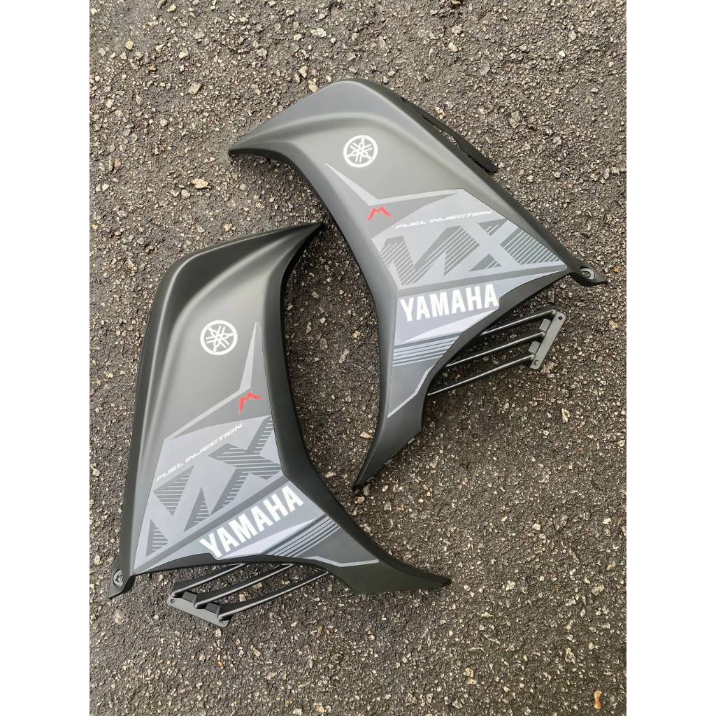 COVERSET BODYSET YAMAHA LC LC135 V4-V6 MX BLACK RED STRIPE SIAP TAMPAL OEM FREE EMBLEM TIMBUL