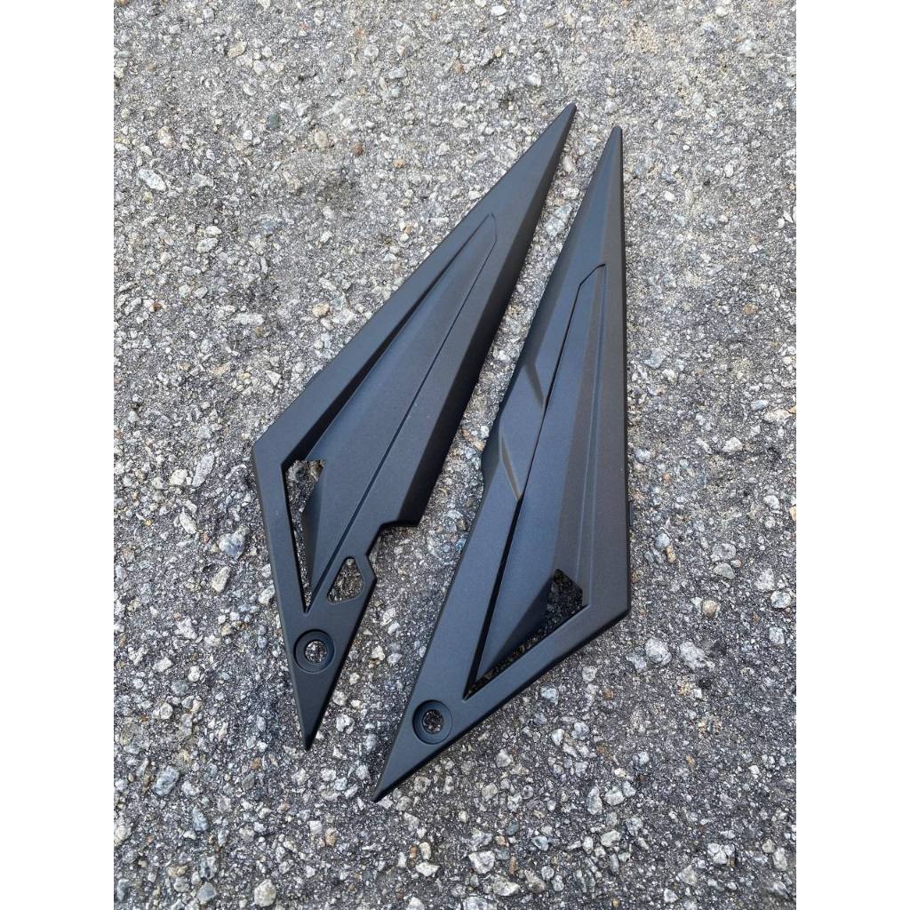 COVERSET BODYSET YAMAHA LC LC135 V1 ARMY GREEN LUMUT DNLGM1 DESIGN ORIGINAL 008 FREE EMBLEM YAMAHA STRIPE TANAM DOCTOR