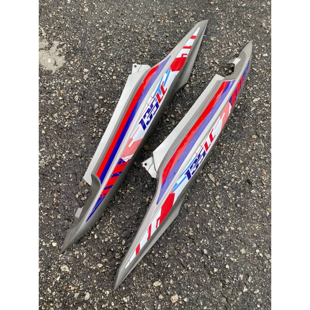 COVERSET BODYSET LC135 LC V8 DR BLUE CORE - RED VERSION DESIGN FUEL INJECTION FI YAMAHA SIAP TANAM DOCTOR OEM